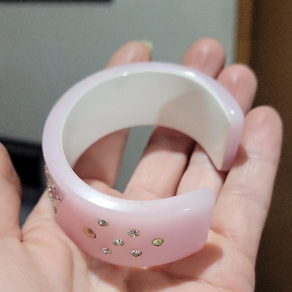 Dior Light Pink Rhinestone Bracelet RRTIRED - Picture 2 of 6